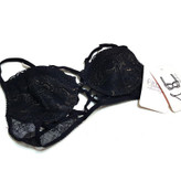 ست سوتین جلوبازشو اسفنجی لایه نازک و شورت رگلاژ دار فیتن