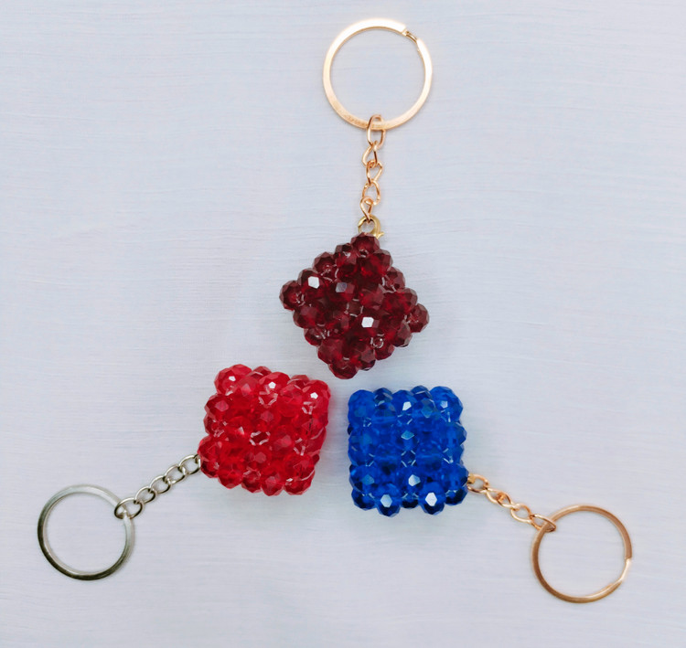 آویز کیف و کلید مکعب کریستالی ویکتوریا